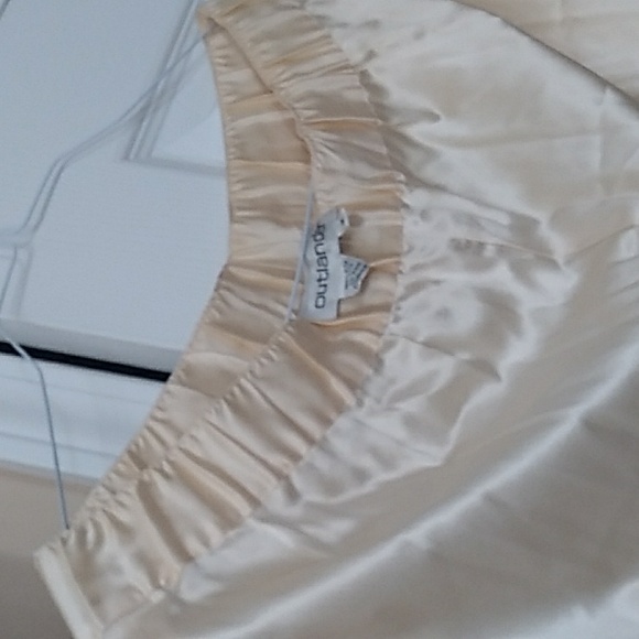 A 100% WOMEN'S LONG LOOSEN SILK PANTS SZ MEDIUM NWT OUTLANDER - Picture 6 of 6